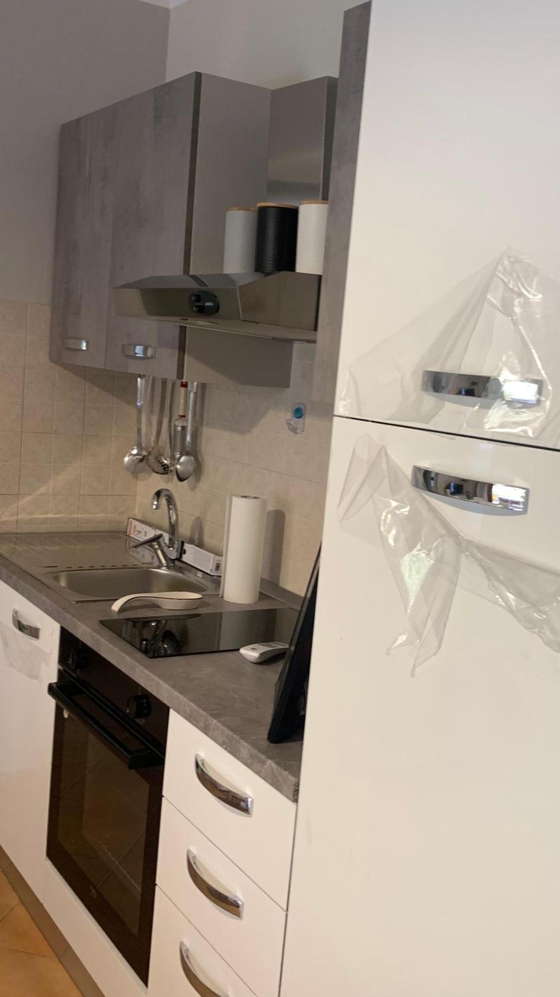 Nest House - Esclusivo Appartamento Marina Di Olbia- Mater Olbia - Beaches - Close To The Airport - Private Parking- Full Comforts - Eksteriør bilde