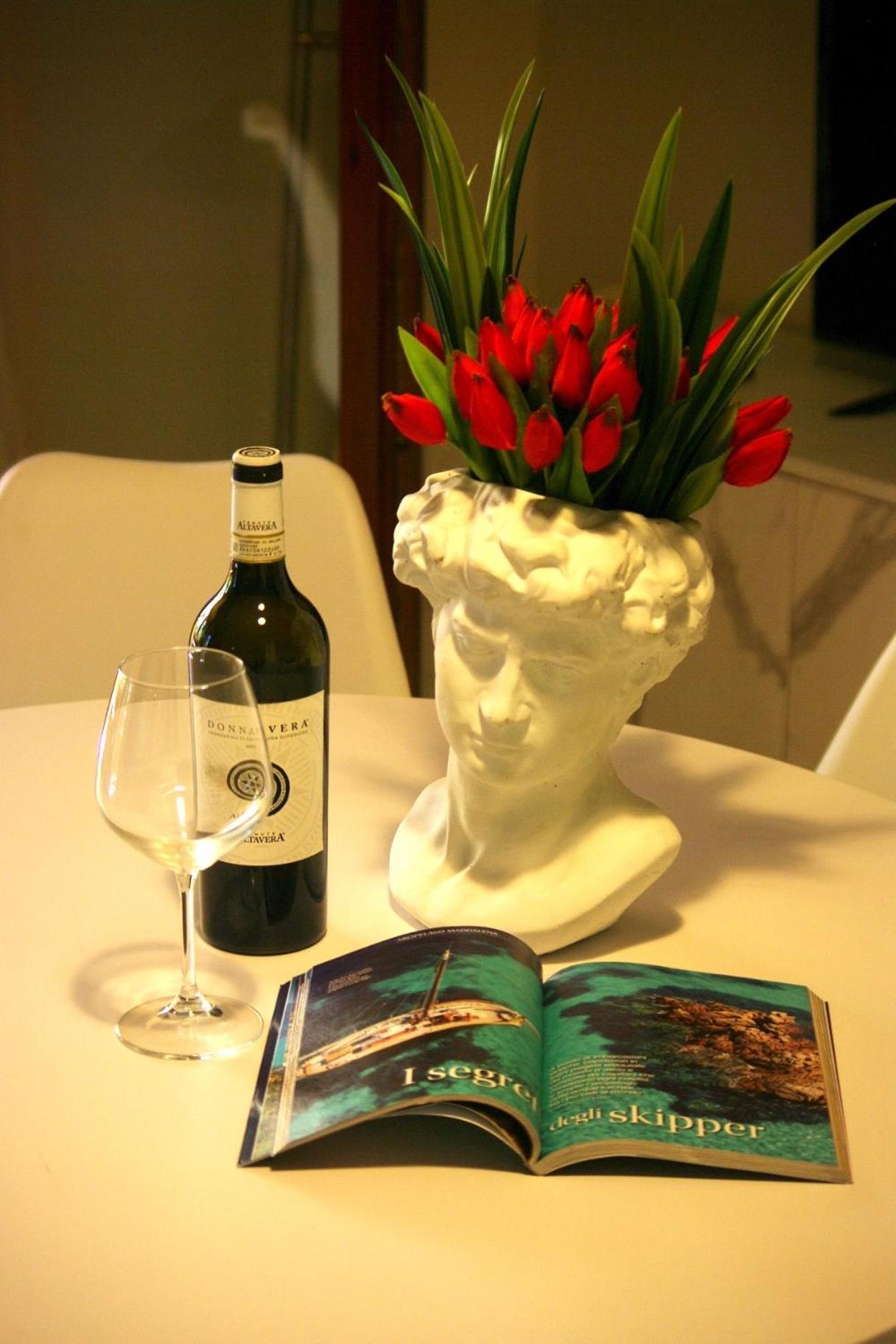 Nest House - Esclusivo Appartamento Marina Di Olbia- Mater Olbia - Beaches - Close To The Airport - Private Parking- Full Comforts - Eksteriør bilde