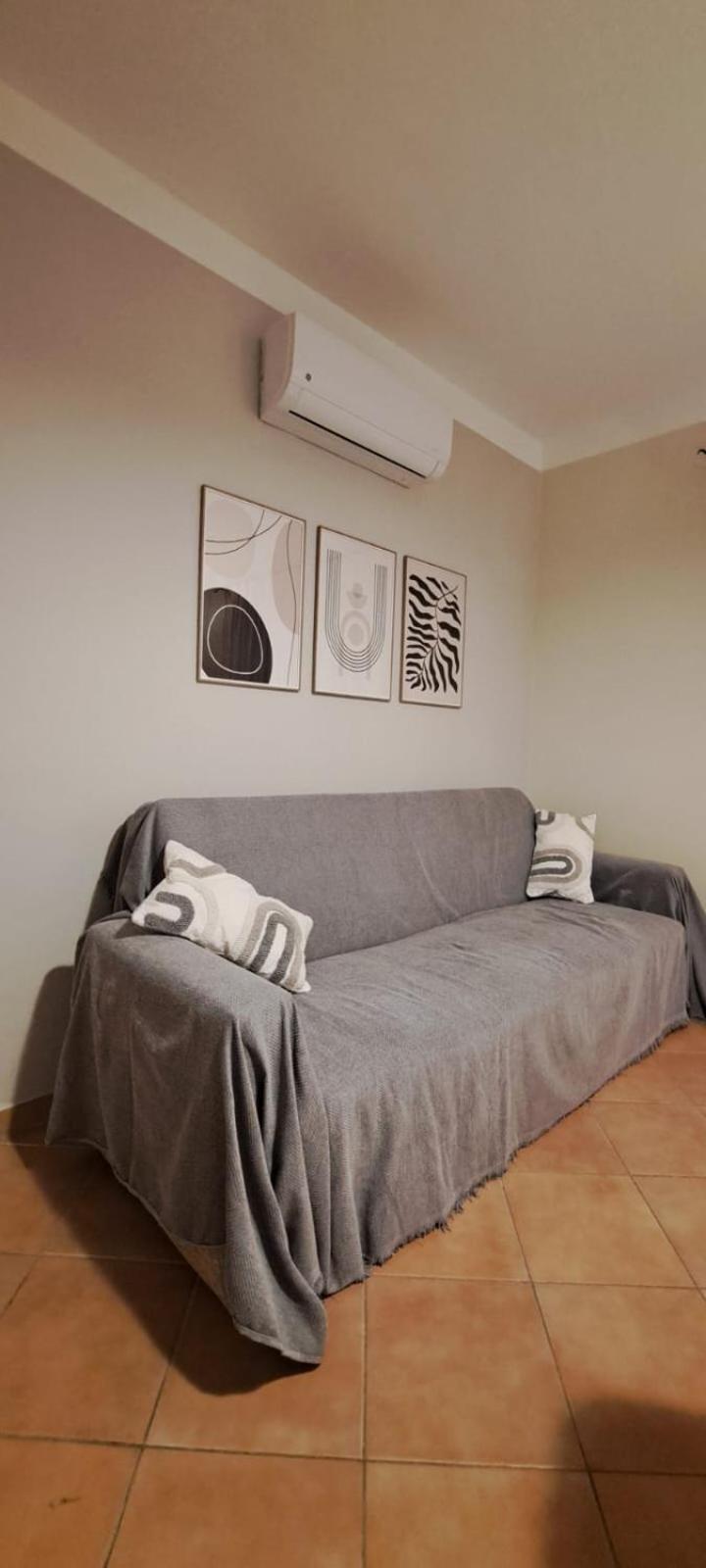 Nest House - Esclusivo Appartamento Marina Di Olbia- Mater Olbia - Beaches - Close To The Airport - Private Parking- Full Comforts - Eksteriør bilde
