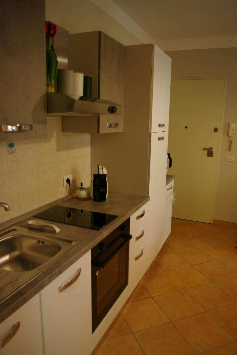 Nest House - Esclusivo Appartamento Marina Di Olbia- Mater Olbia - Beaches - Close To The Airport - Private Parking- Full Comforts - Eksteriør bilde