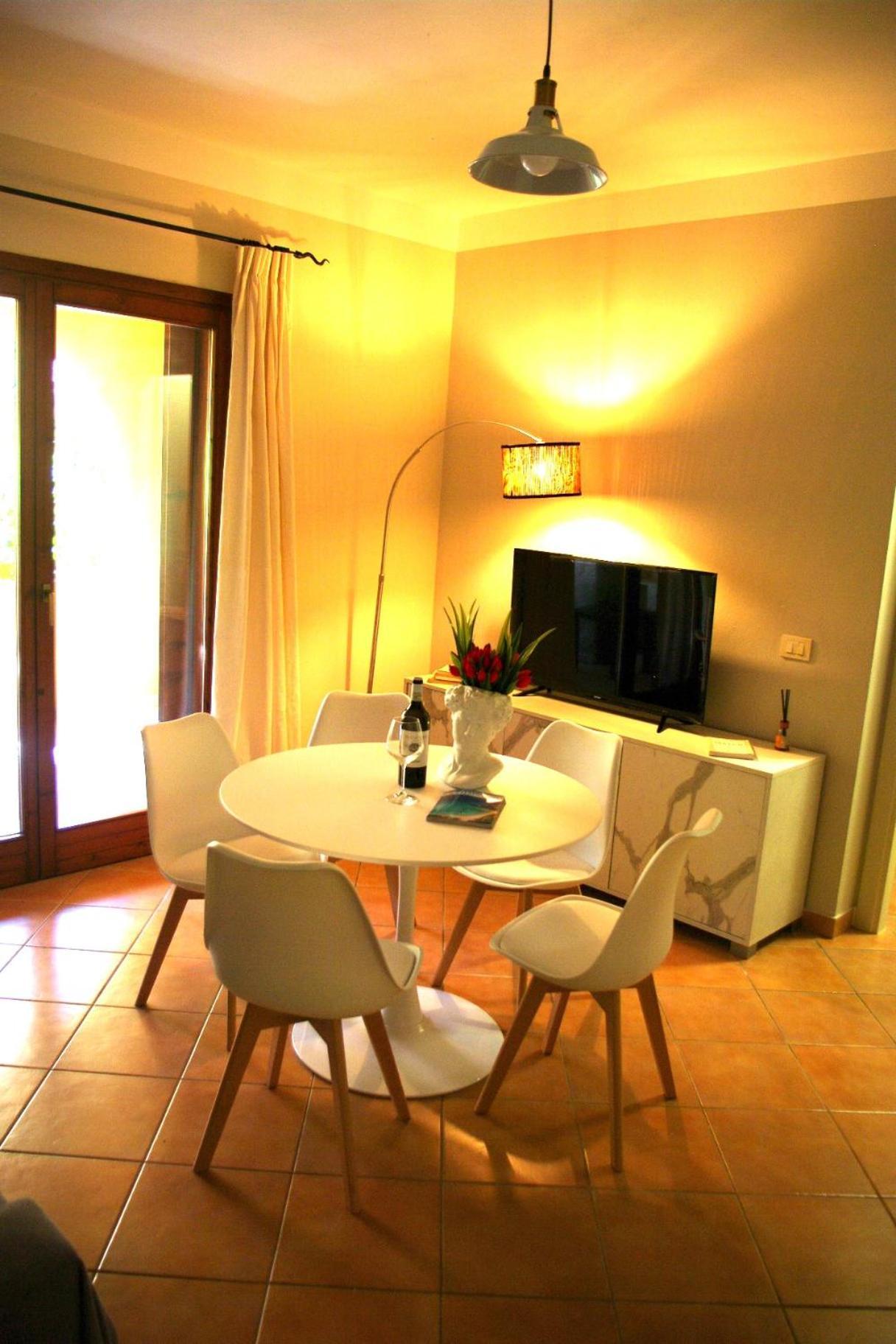 Nest House - Esclusivo Appartamento Marina Di Olbia- Mater Olbia - Beaches - Close To The Airport - Private Parking- Full Comforts - Eksteriør bilde